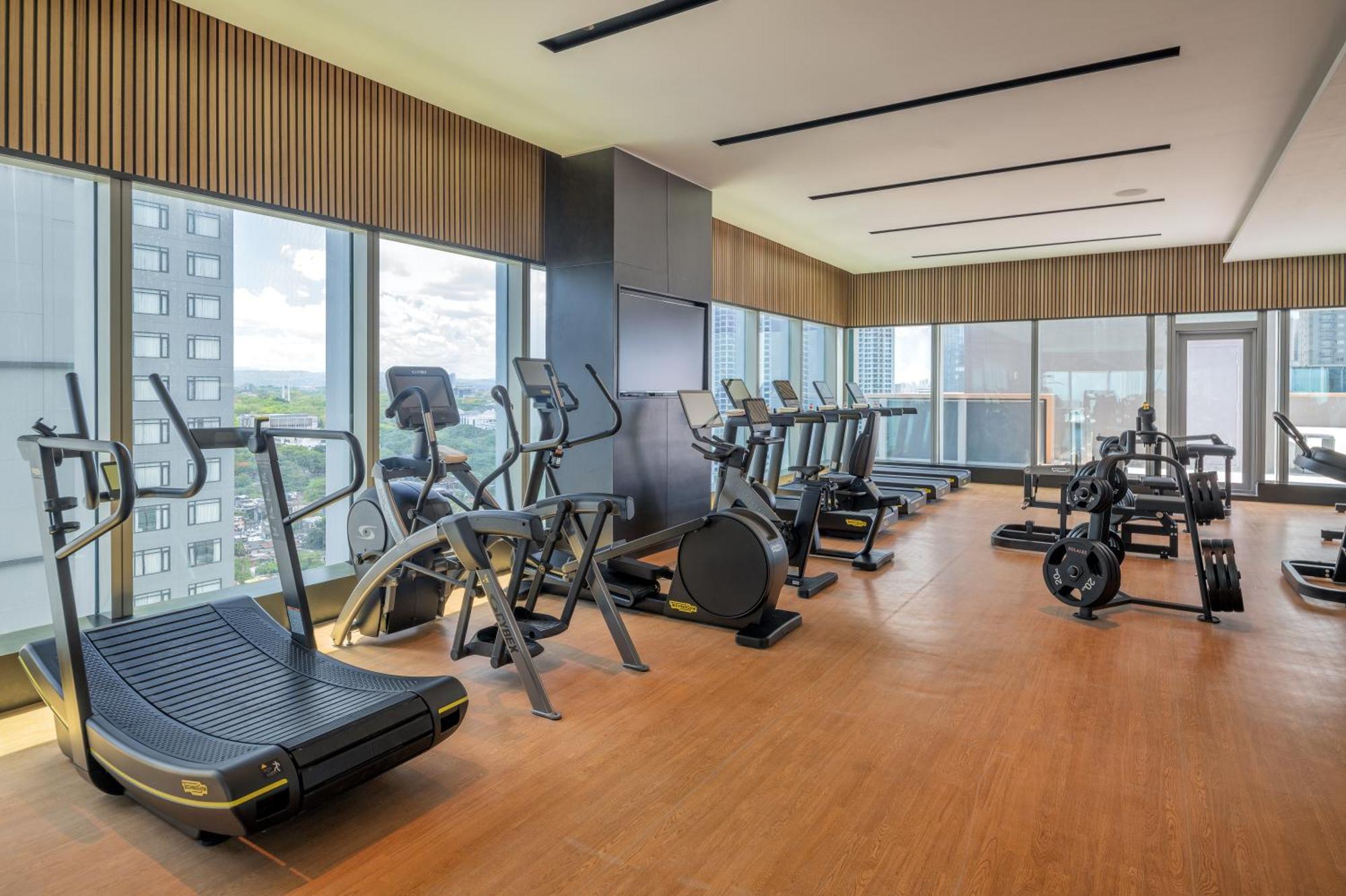 Solaire Resort North เกซอนซิตี้ ภายนอก รูปภาพ